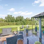 Stunning In With Sauna Ferienhaus