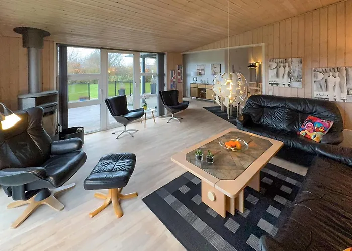 Stunning In With Sauna Tarm